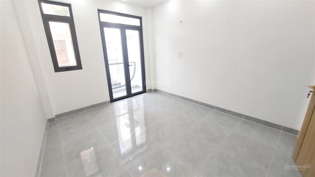 Bán nhà nguyễn khoái quận 4  3 tầng  30m2  3 tỷ nhỉnh  nhà mới ở ngay
