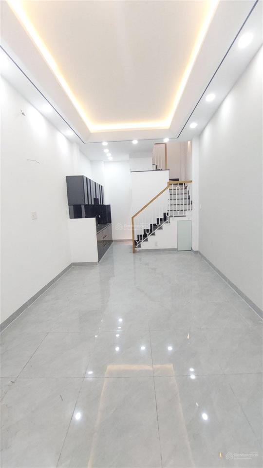 Bán nhà nguyễn khoái quận 4  3 tầng  30m2  3 tỷ nhỉnh  nhà mới ở ngay