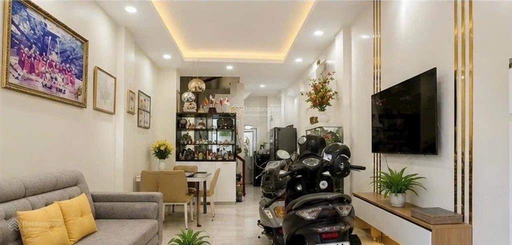 Bán nhà vĩnh hội quận 4  ôtô tới nhà  4 tầng  30m2  5 tỷ nhỉnh  khu dân trí cao an ninh
