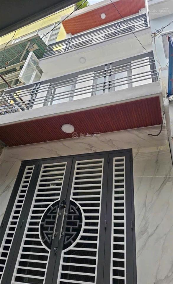Bán nhà tôn đản quận 4  3 tầng  chỉ 2 tỷ  nhà mới ở ngay