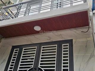 Bán nhà tôn đản quận 4  3 tầng  chỉ 2 tỷ  nhà mới ở ngay