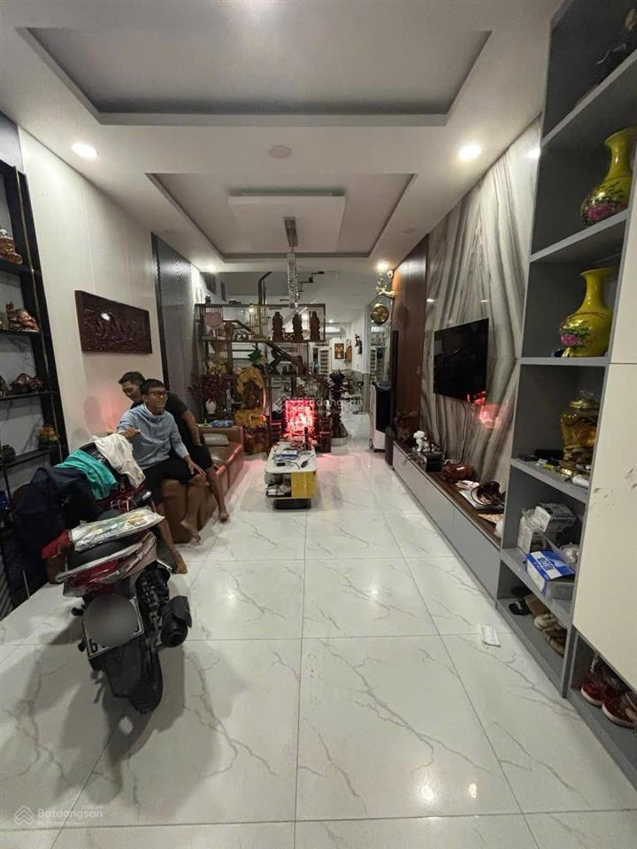 Bán nhà xóm chiếu quận 4  4 tầng  80m2  8 tỷ nhỉnh  ngang 4m  nhà còn mới tinh full nội thất