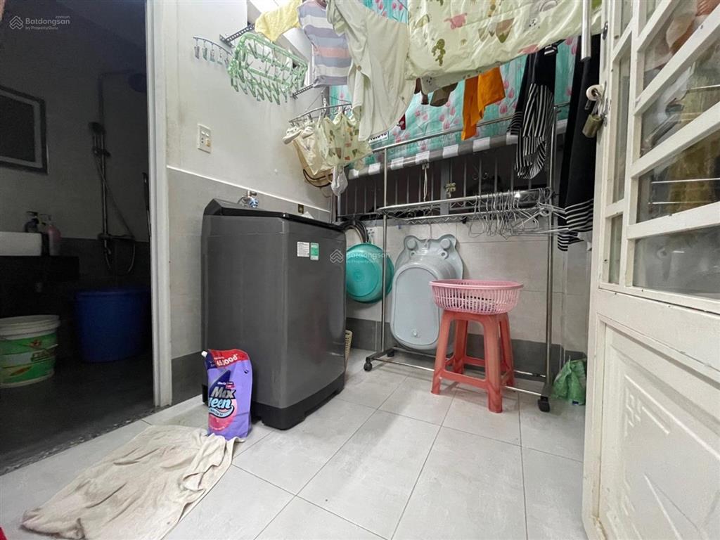 Bán nhà tôn đản quận 4  38,5m²  chỉ 4 tỷ  2 tấm đúc  hẻm 4m  tiện kinh doanh