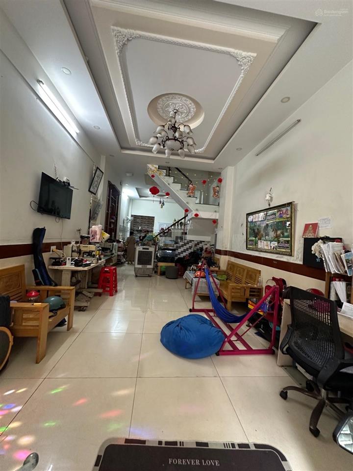 Bán nhà tôn đản quận 4  60m²  3 tầng  6 tỷ nhỉnh  sát mặt tiền  tiện kinh doanh  bề ngang 4m