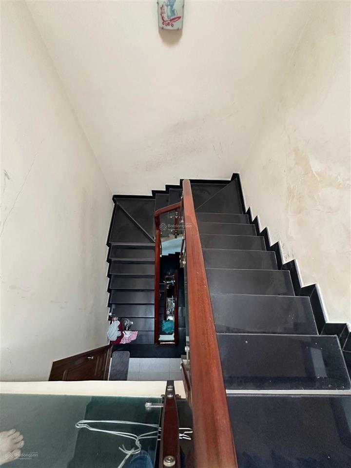 Bán nhà tôn đản quận 4  60m²  3 tầng  6 tỷ nhỉnh  sát mặt tiền  tiện kinh doanh  bề ngang 4m