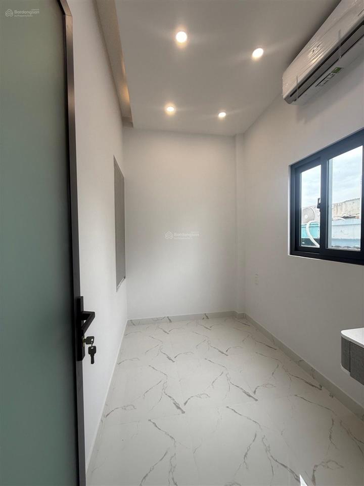 Bán nhà hoàng diệu quận 4  nhà mới xây full nội thất  3 tỷ  2 tấm đúc  27m2  hẻm 4m