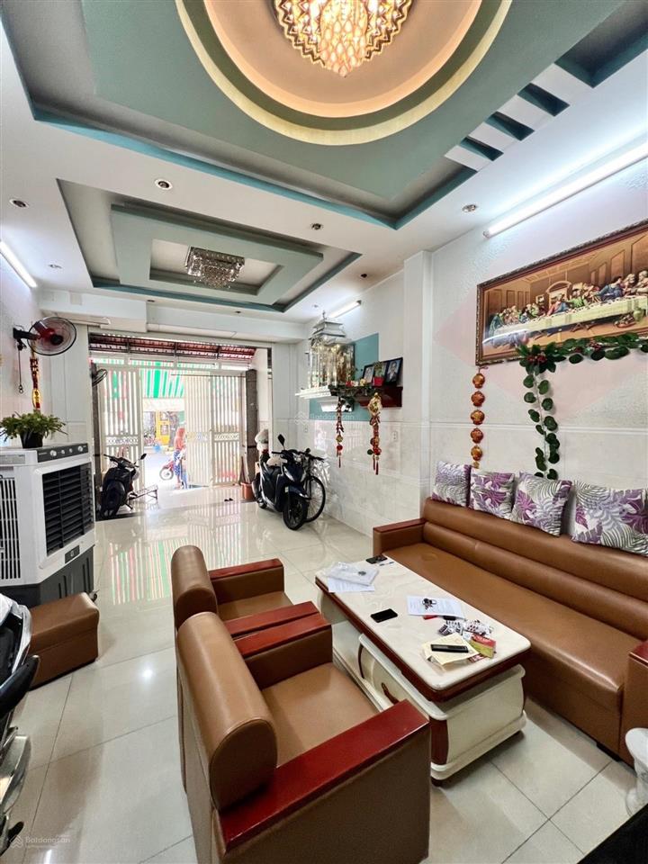 Bán nhà vĩnh khánh quận 4  hẻm ôtô  4 tầng  60m2  6 tỷ nhỉnh  kinh doanh đỉnh cao bề ngang 4m