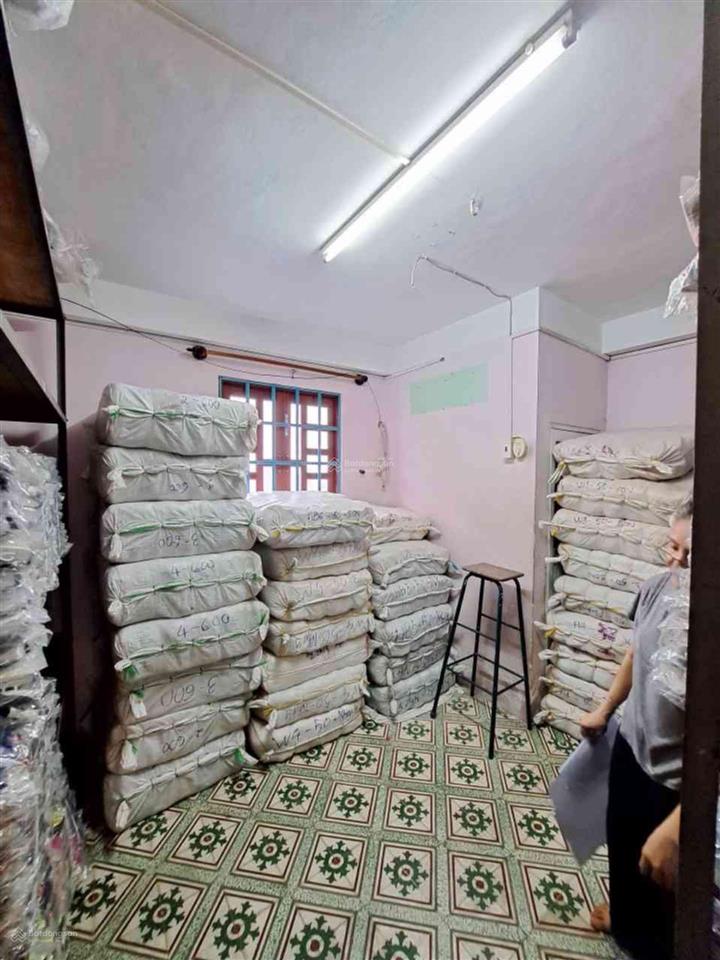 Bán nhà tôn thất thuyết quận 4  3 tầng  52m2  5 tỷ  bề ngang 4m