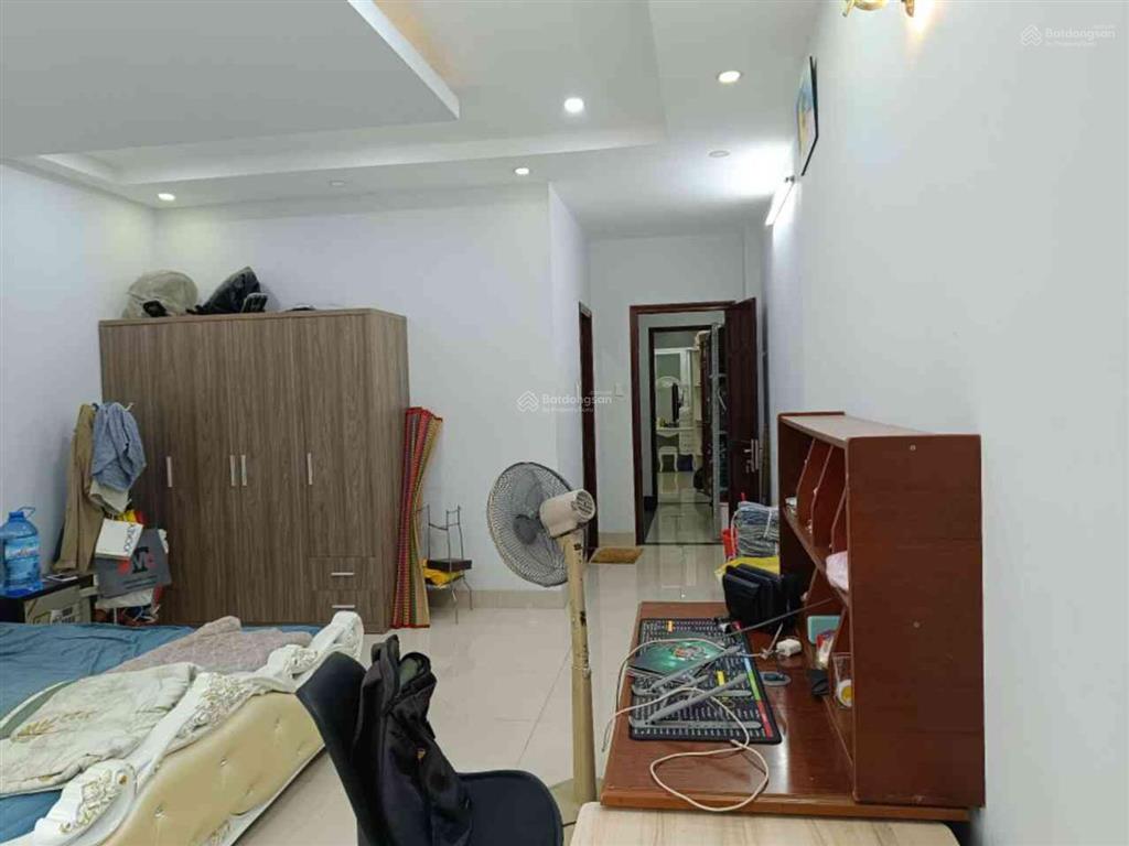 Bán nhà xóm chiếu quận 4  5 tầng  60m2  chỉ 8 tỷ  bề ngang 4m  tặng toàn bộ nội thất cao cấp