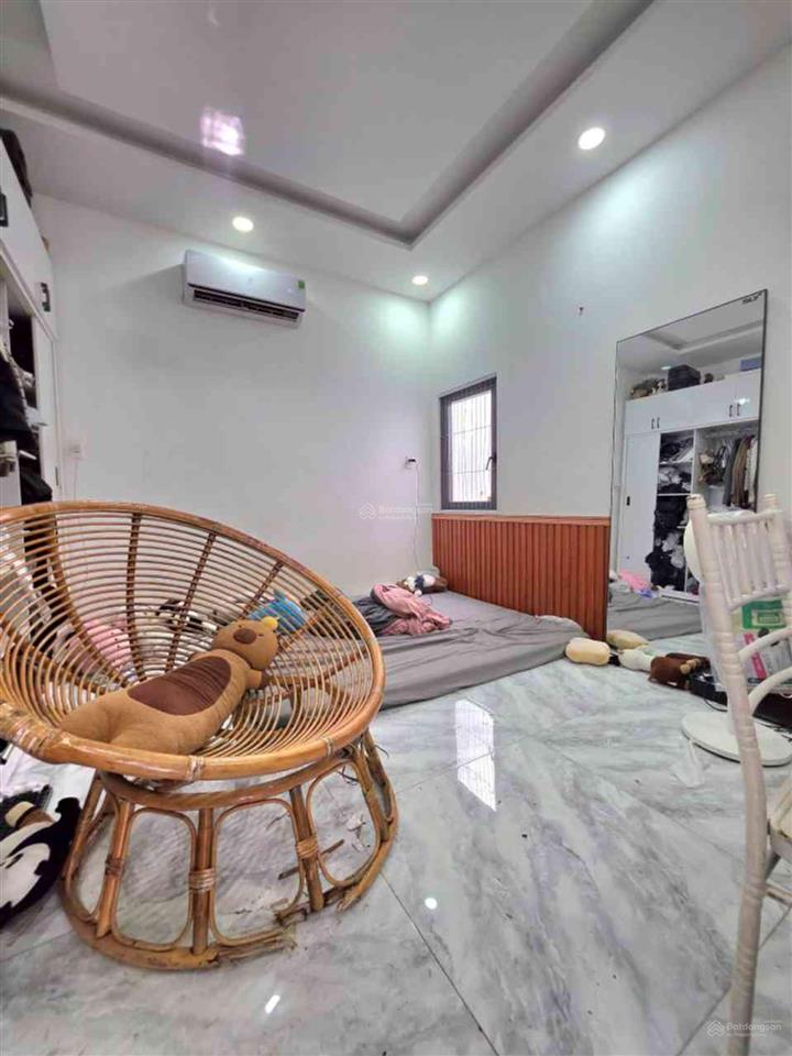 Bán nhà vĩnh hội quận 4  ô tô ngủ trong nhà  5 tầng  50m2  chỉ 9 tỷ  bề ngang 5m