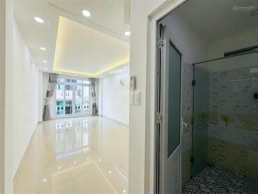 Bán nhà hoàng diệu quận 4  5 tầng  38m2  chỉ 5 tỷ  khu dân trí cao an ninh