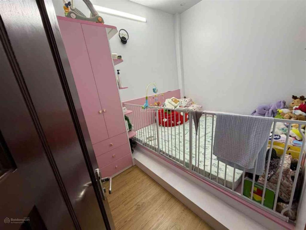 Bán nhà hoàng diệu quận 4  4 tầng  40m2  chỉ 5 tỷ  khu dân trí cao an ninh  bề ngang 4m