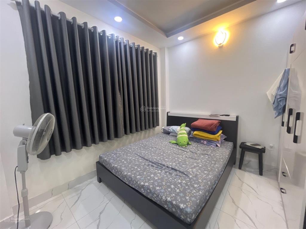 Bán nhà hoàng diệu quận 4  4 tầng  44m2  chỉ 5 tỷ nhỉnh  khu dân trí cao an ninh