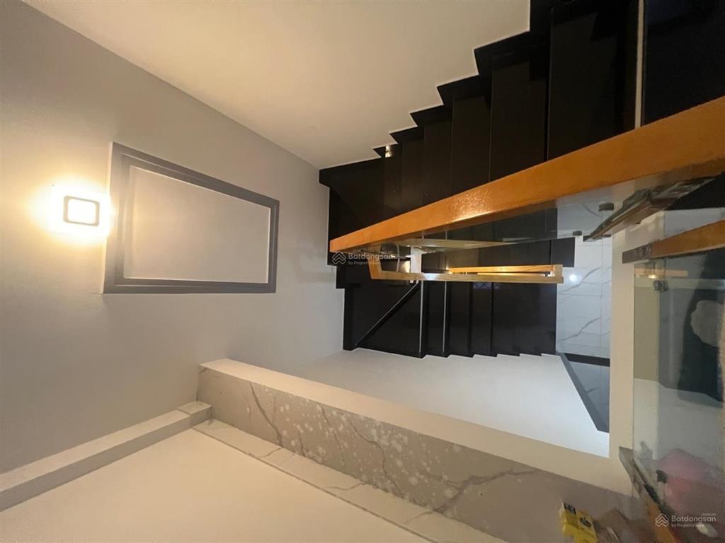 Bán nhà hoàng diệu quận 4  4 tầng  44m2  chỉ 5 tỷ nhỉnh  khu dân trí cao an ninh