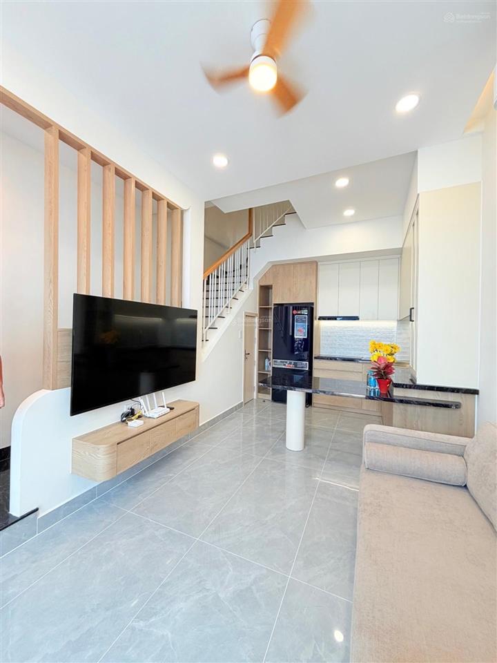 Bán nhà nguyễn khoái quận 4  4 tầng  28m2  chỉ 3 tỷ nhỉnh  bề ngang 4m  nhà mới full nội thất
