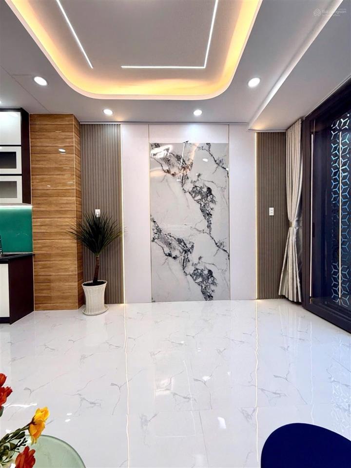 Bán nhà đoàn văn bơ quận 4  28m2  bề ngang 4m  chỉ 2 tỷ nhỉnh  nhà mới dọn vào ở ngay
