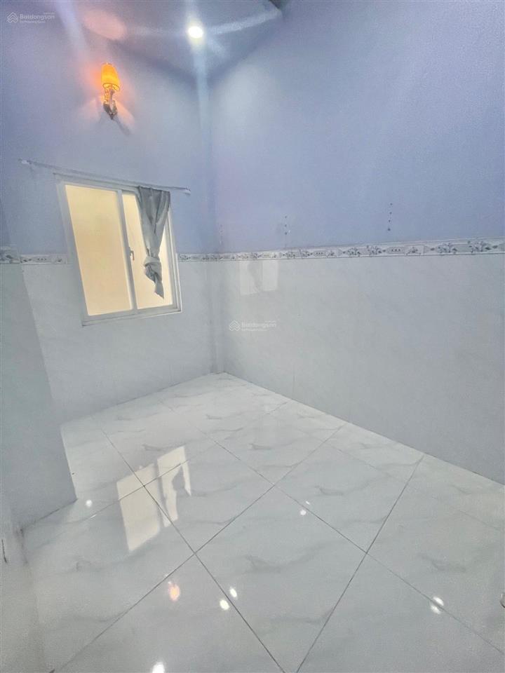 Bán nhà đoàn văn bơ, quận 4  29m2  chỉ 3 tỷ  hẻm 4m thông tứ tung  thuận tiện kinh doanh