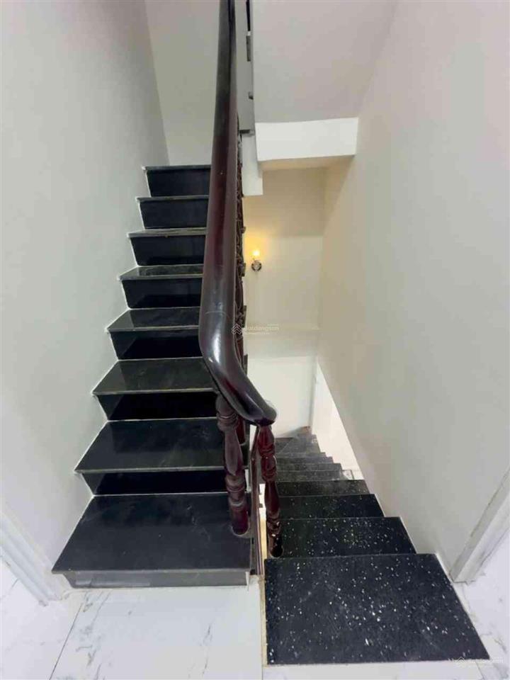 Bán nhà tôn đản quận 4  4 tầng  29m2  chỉ 3 tỷ  hẻm rộng 4m