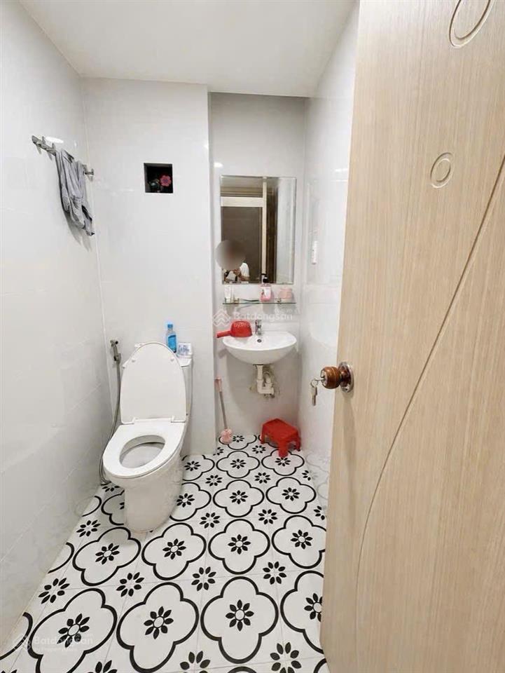 Bán nhà hoàng diệu quận 4  4 tầng  31,5m2  chỉ 3 tỷ nhỉnh  nhà còn mới tinh  khu dân trí cao