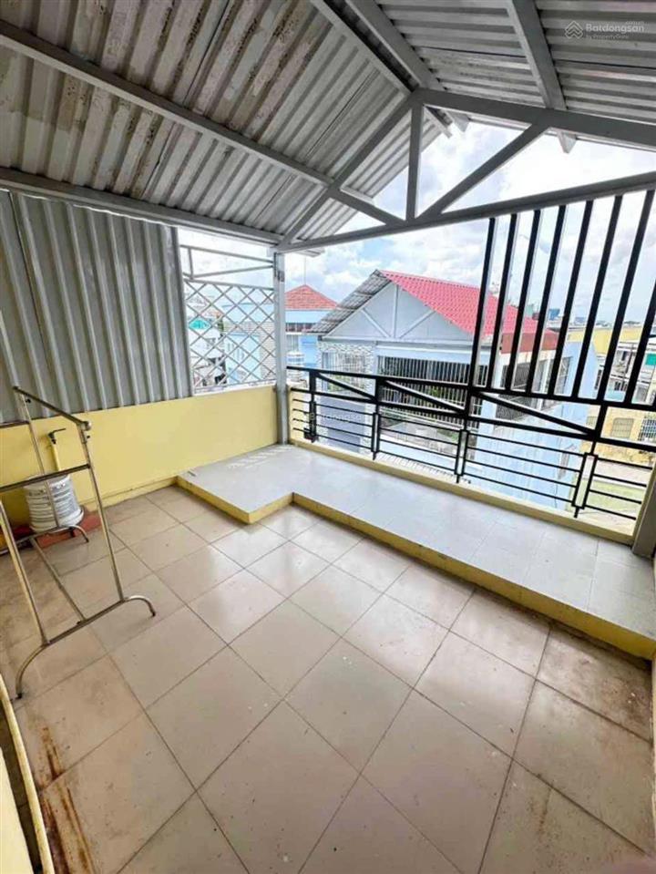 Bán nhà hoàng diệu quận 4  4 tầng  37m2  4 tỷ nhỉnh  hẻm 4m thông  khu dân trí cao an ninh