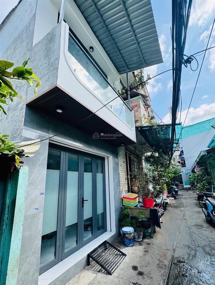 Bán nhà đoàn văn bơ quận 4  2 tầng  30m2  chỉ 3 tỷ  hẻm 4m  tiện kinh doanh