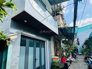 Bán nhà đoàn văn bơ quận 4  2 tầng  30m2  chỉ 3 tỷ  hẻm 4m  tiện kinh doanh