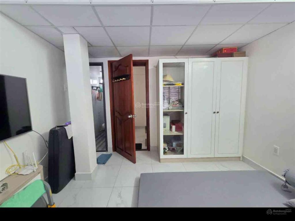 Bán nhà tân vĩnh quận 4  hẻm ôtô  5 tầng  32m2  chỉ 5 tỷ  khu dân trí cao an ninh
