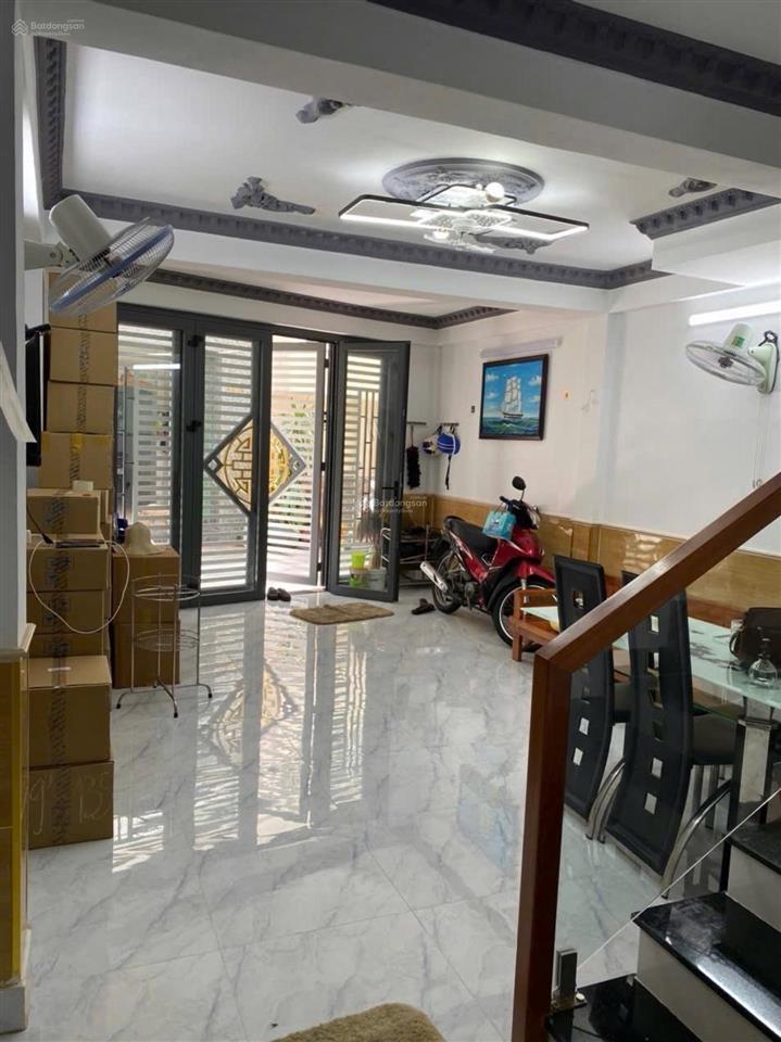 Bán nhà hoàng diệu quận 4  hẻm ôtô  4 tầng  44m2  chỉ 6 tỷ nhỉnh bề ngang 4m  khu dân trí cao