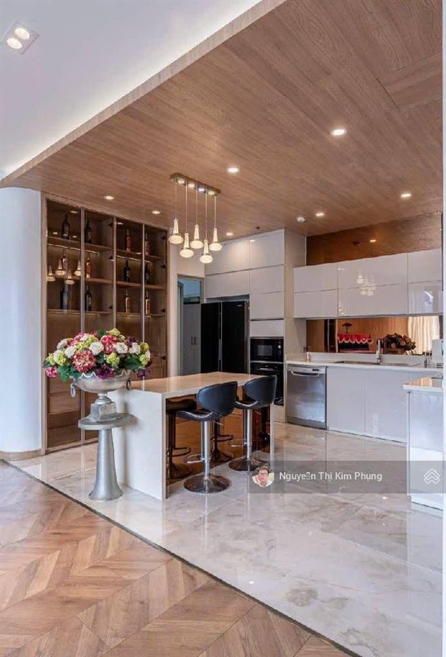 Bán căn hộ cao cấp lô góc vinhomes central park 4, đối diện landmark 81  156m2 chỉ 26ty8