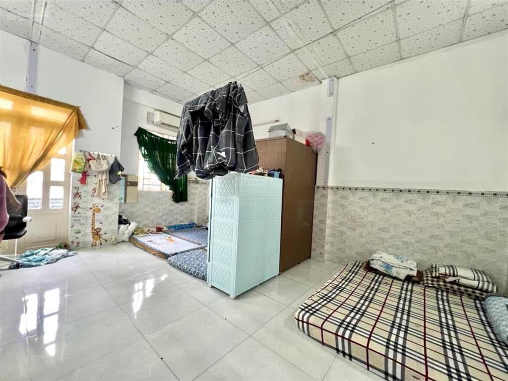 Ngân hàng định giá 8tỷ gấp bán 6.6tỷ nhà tân hoà đông, cạnh tân phú 125m2 vừa ở vừa cho thuê