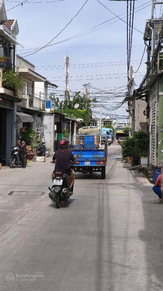 Chỉ hơn 5t nhà mặt tiền 4 tầng xây mới gần tân phú 4 x 12m.