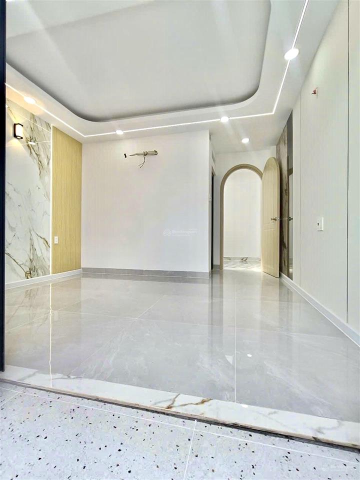 Chỉ hơn 5t nhà mặt tiền 4 tầng xây mới gần tân phú 4 x 12m.