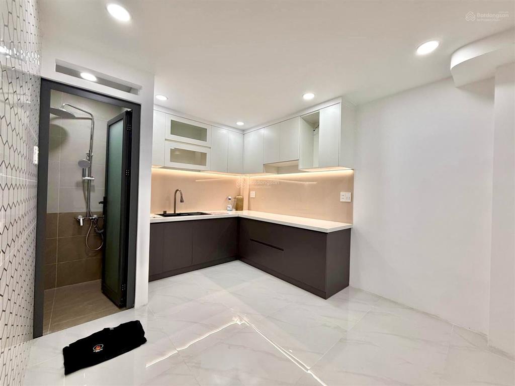 Nhà 4 tầng hẻm nhựa sát mặt tiền gần aeon tân phú hơn 5t