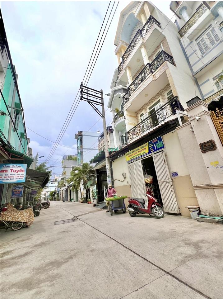 Nhà hương lộ 2  ngay chợ bốn xã  60m2 chỉ 4.15tỷ