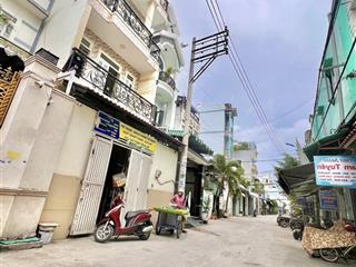 Nhà 4 tầng 4 x 16m nhà mới ở ngay hương lộ 2 cạnh bốn xã chỉ 5.x tỷ.