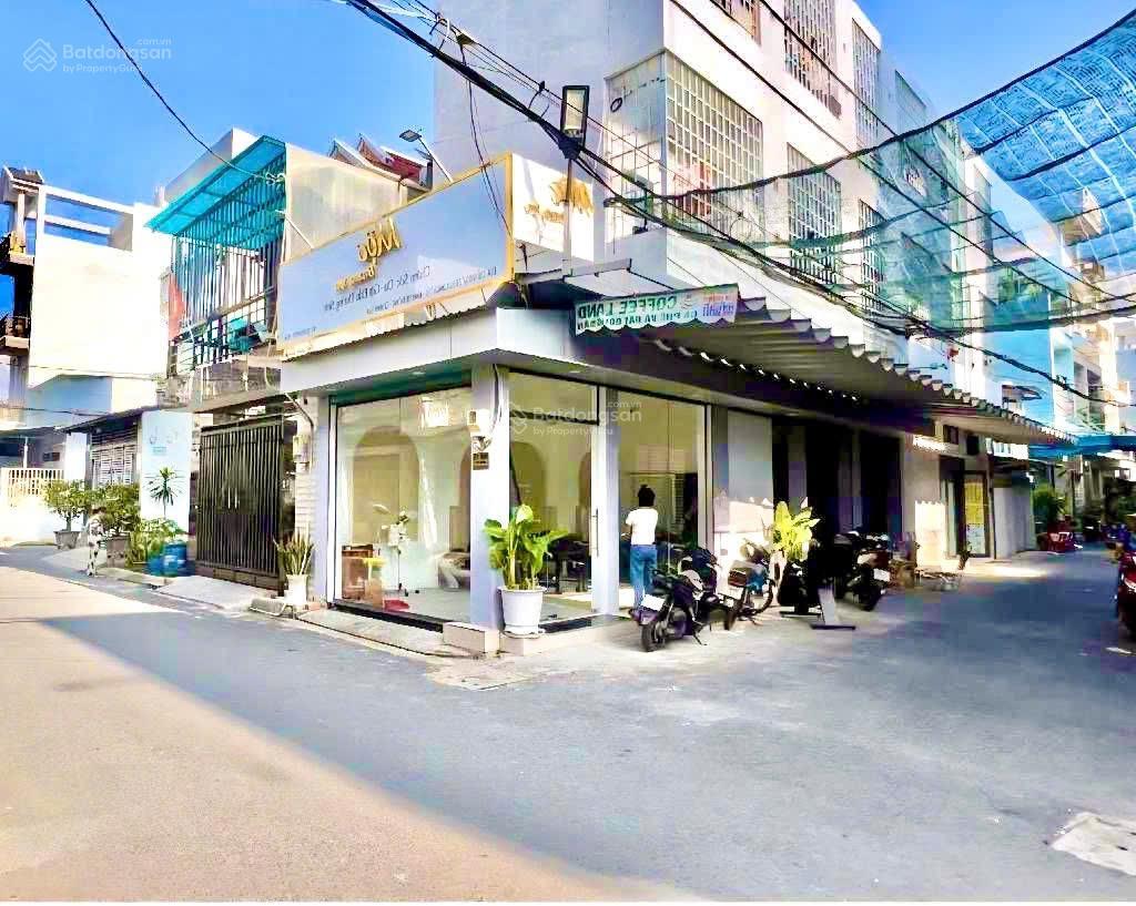 Lô góc không lộ giới  3 tầng 4 x 20m  10p thu nhập 20tr/th  chỉ 7,99t