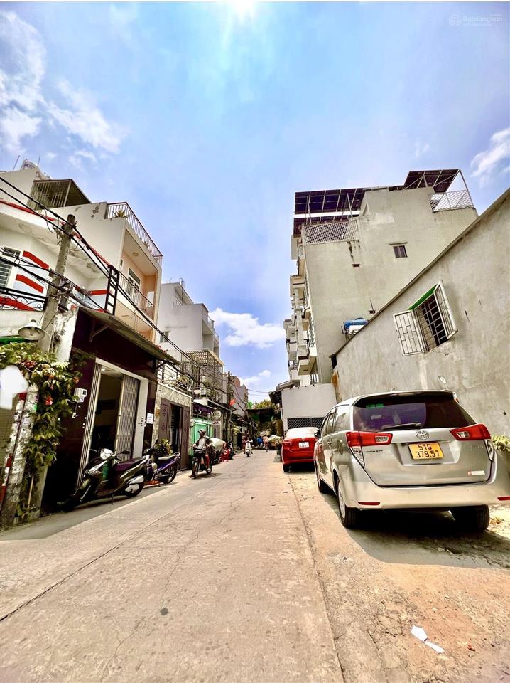 Ngay ngã tư chợ gò xoài  4 x 15m  nhà đẹp  chỉ 5.05t
