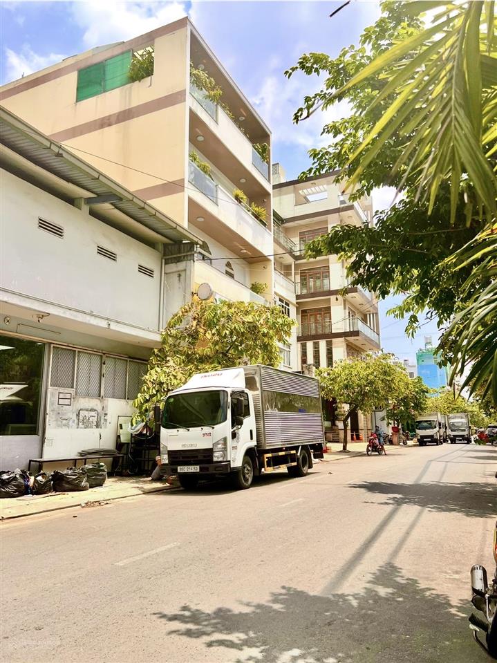 Nhà mặt tiền đường 12m có lề  lê văn quới  4 x 24m  chỉ 9tỷ nhỉnh