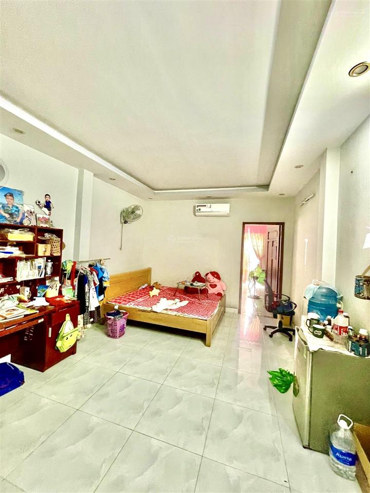 Gấp bán tổng giảm 1.3 tỷ  chỉ 7tỷ còn bớt  nhà 4 tầng 4 x 25m  gần gò xoài