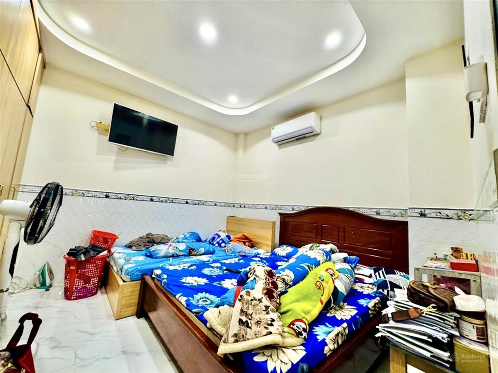 Ngay mặt tiền gò xoài xe hơi tránh 4 tầng xây mới chỉ 5.xxt
