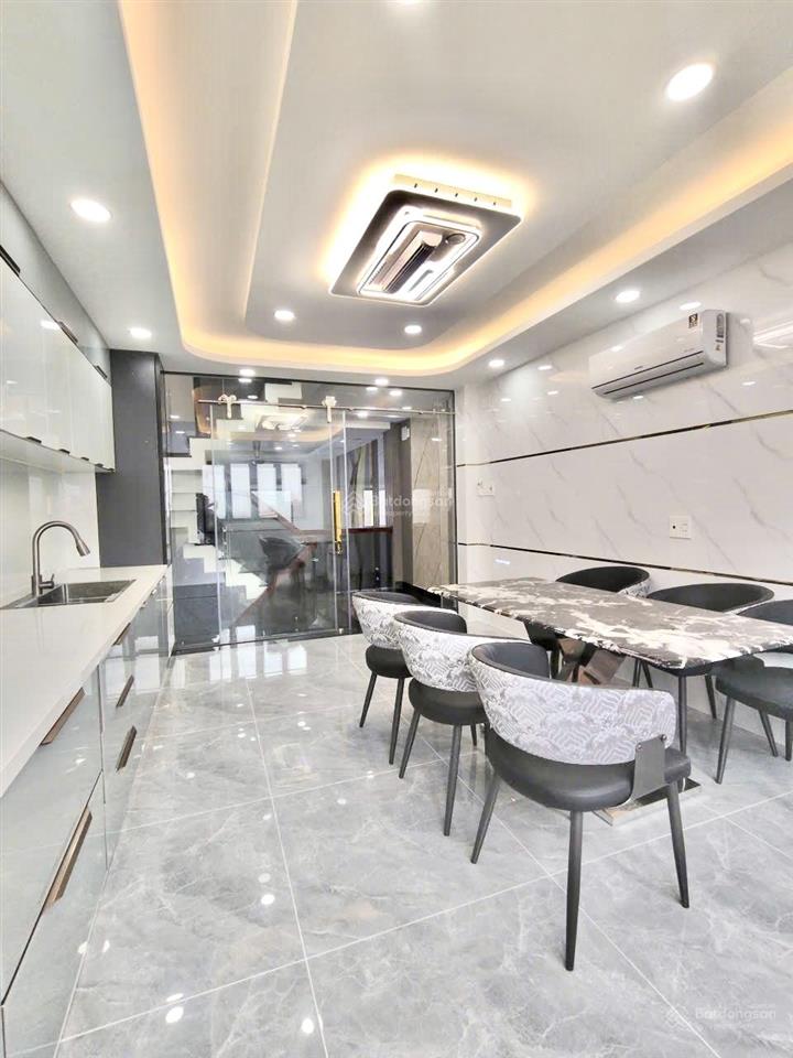 Nhà khu tô hiệu, tân phú  5 tầng xây mới  tặng nội thất  chỉ 7t hơn