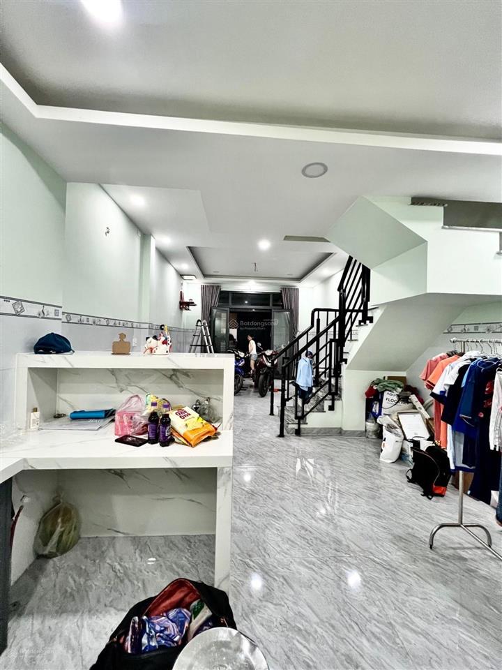 Chỉ 5.1 tỷ còn bớt, nhà mới 67m2  ở ngay sát lê văn quới, ngã tư bốn xã.