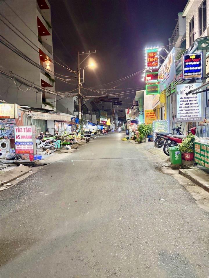 Mặt tiền chợ 10m thông, 118m2, vỉa hè 5m  chỉ 7tỷ nhỉnh