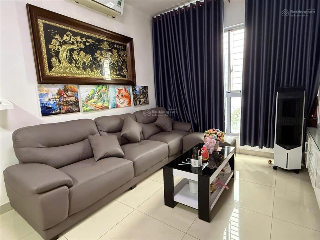 Bán cc tại chung cư phúc yên 3 , tân bình . giá chỉ 2,9 tỷ, 52m2, 2pn, 2wc. có sổ hồng vĩnh viễn