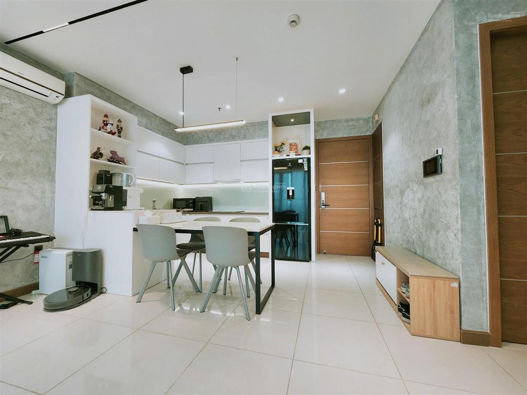 Bán ch 3pn, 2wc, 98m2 tại khu căn hộ thuận việt, 6,35 tỷ, q11, hcm