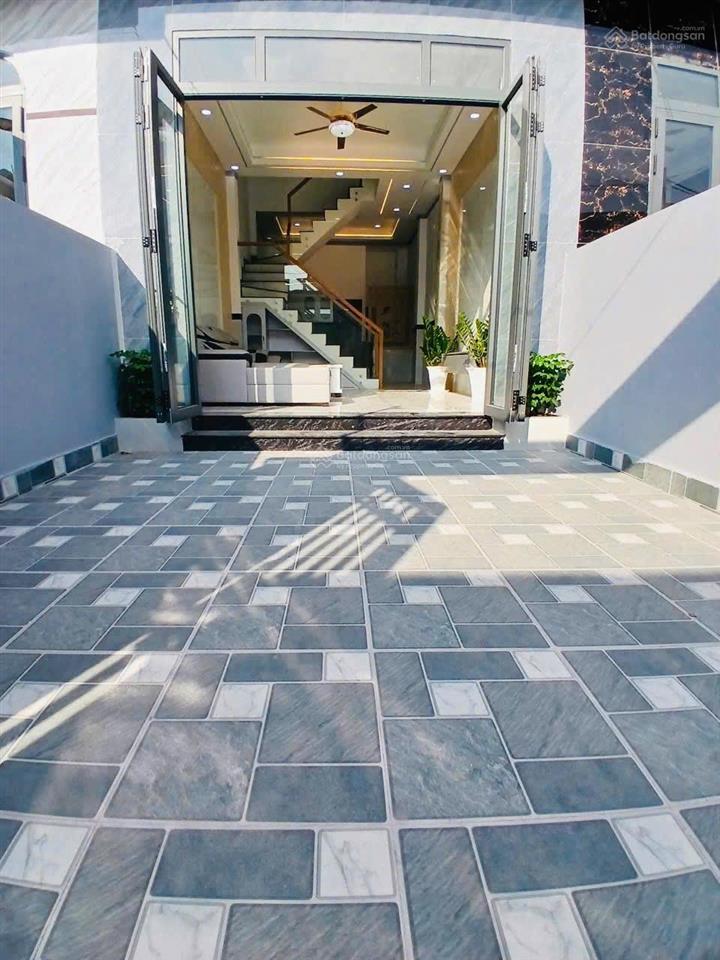 Bán nhà sổ riêng bình chuẩn | giá tốt