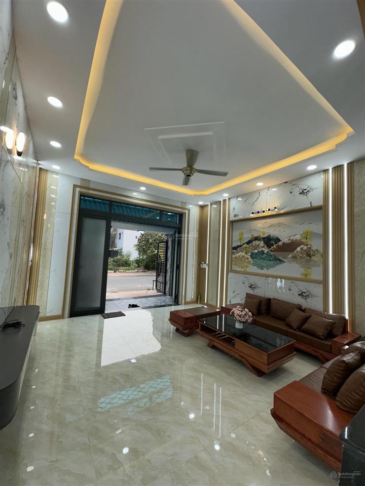 Bán nhà lầu trệt vị trí vừa ở vừa kinh doanh mặt tiền đường nhựa 12m khu dân cư sầm uất