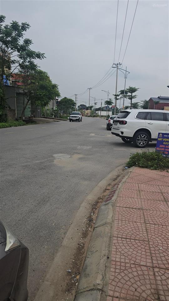 Bán đất lô góc view công viên và hồ tại ỷ lan, gia lâm 96m2, 6,8 tỷ