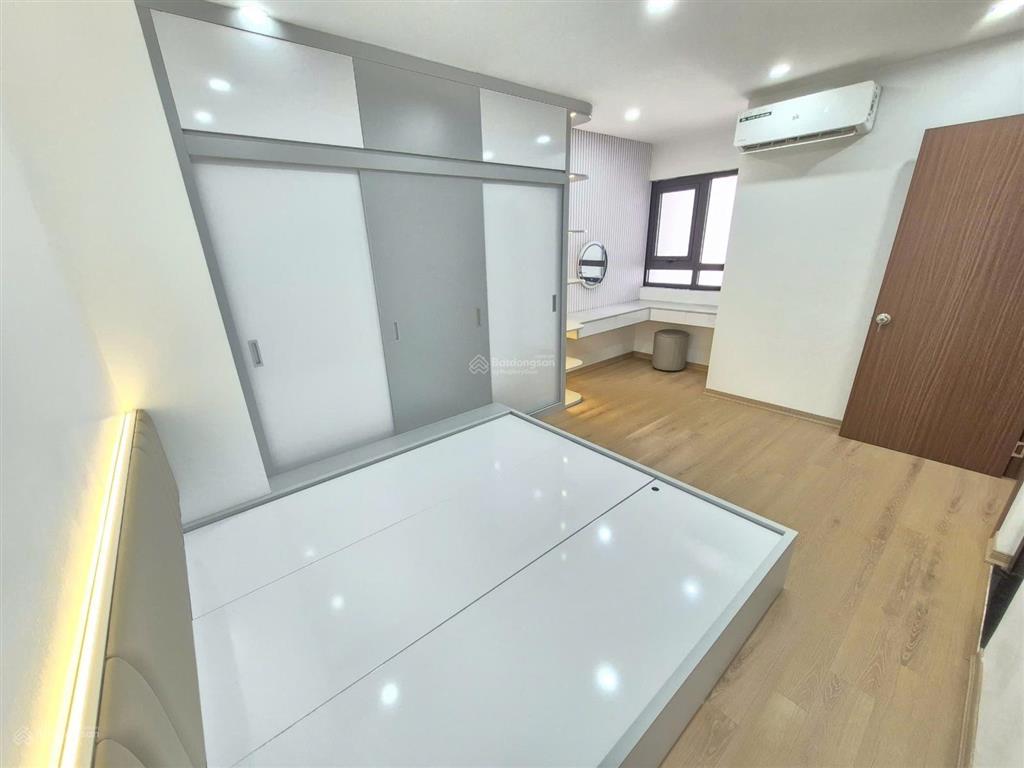 Bán căn hộ 3pn, 2wc tại hateco hoàng mai, diện tích 79,5m2, full đồ, giá 5xtỷ