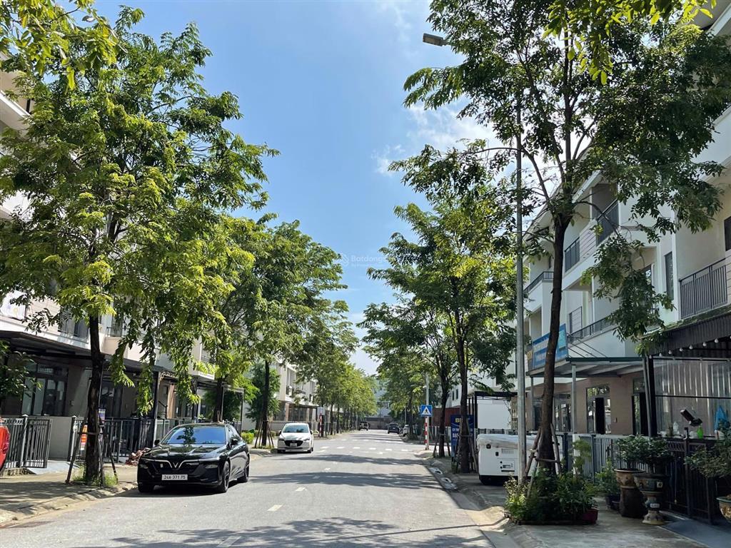 Liền kề 90m2 hơn 06 tỷ tại đô thị vsip từ sơn cách hồ gươm 12km, tiện ích đủ, dân cư tri thức
